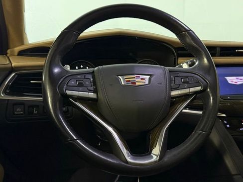 Used 2021 Cadillac XT6 Sport w/ Platinum Package image 24