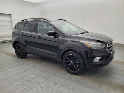Used 2018 Ford Escape SE w/ SE Sport Appearance Package image 11