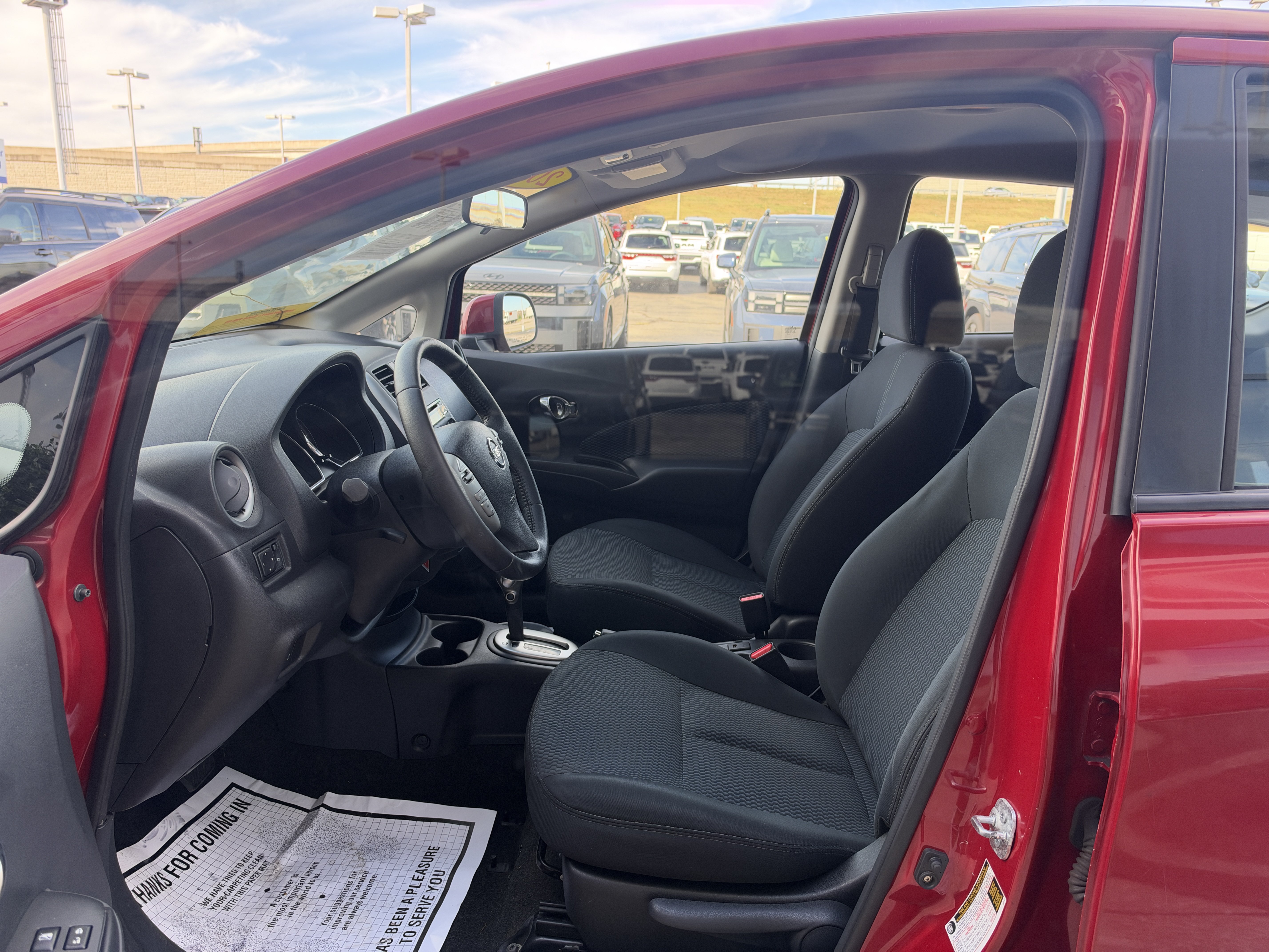 Used 2014 Nissan Versa Note SV w/ Convenience Package FWD image 18