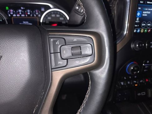 Used 2023 Chevrolet Silverado 2500 High Country w/ Z71 Off-Road Package image 8