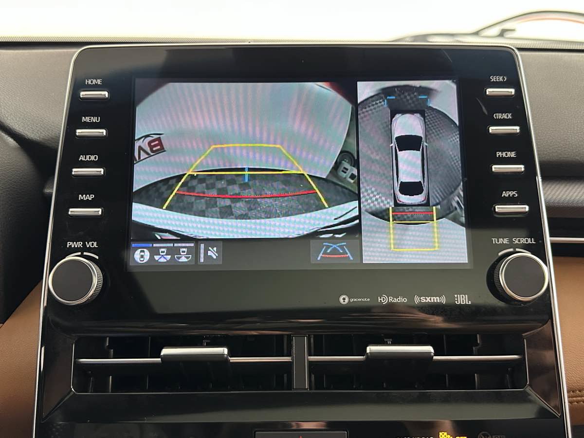 Used 2021 Toyota Avalon Touring w/ Advanced Safety Package FWD image 37
