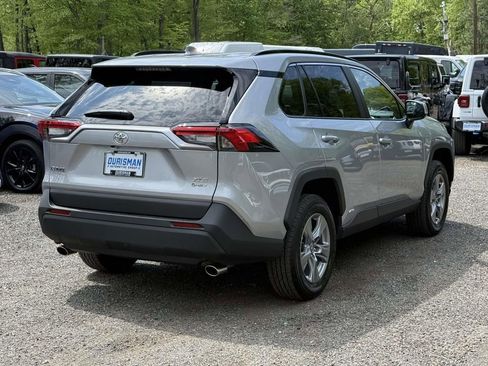 Used 2025 Toyota RAV4 XLE w/ Convenience Package image 2