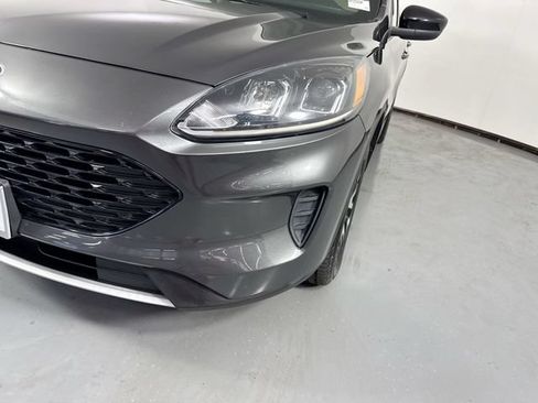Used 2020 Ford Escape SE Sport AWD/4WD image 29