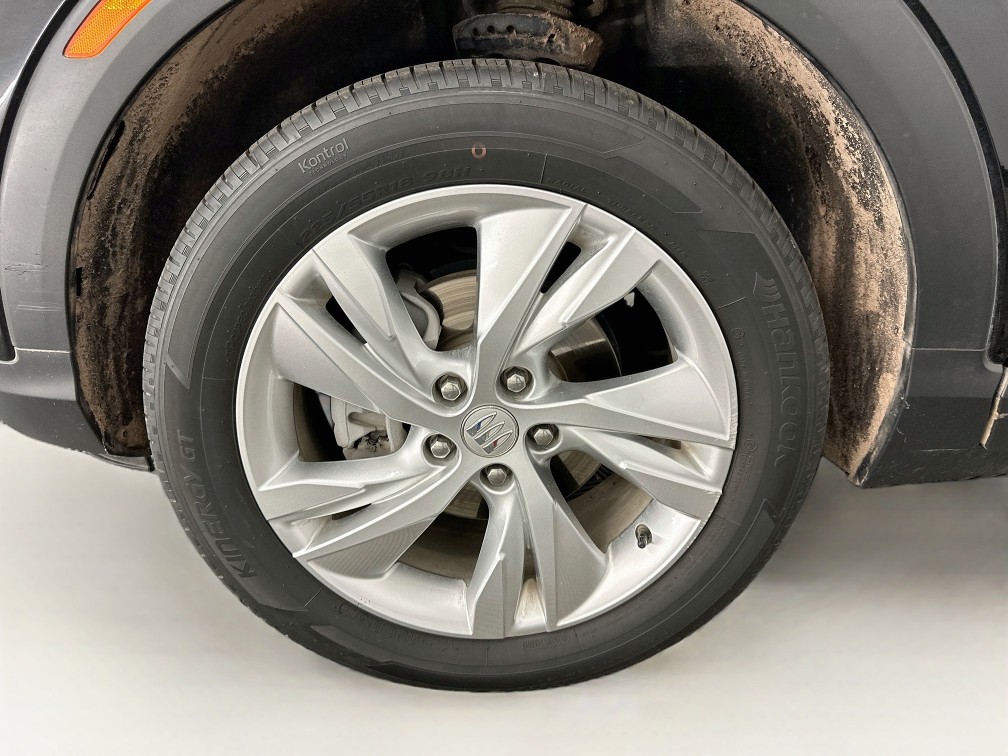 Used 2025 Buick Encore GX Preferred AWD/4WD image 35