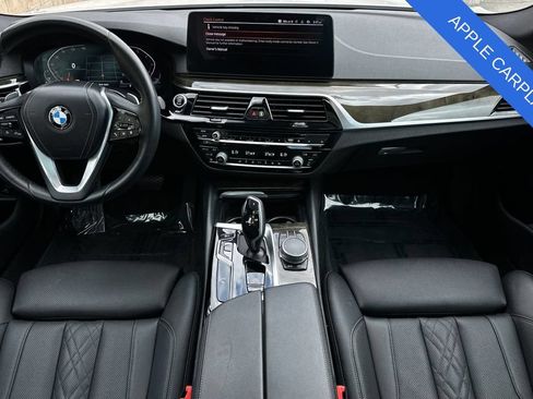 Used 2022 BMW 530i w/ Convenience Package RWD image 15