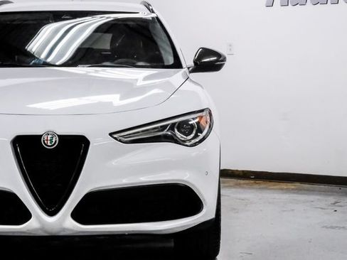 Used 2019 Alfa Romeo Stelvio w/ Nero Edizione RWD image 59