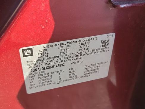 Used 2016 Chevrolet Equinox LTZ w/ Enhanced Convenience Package image 30