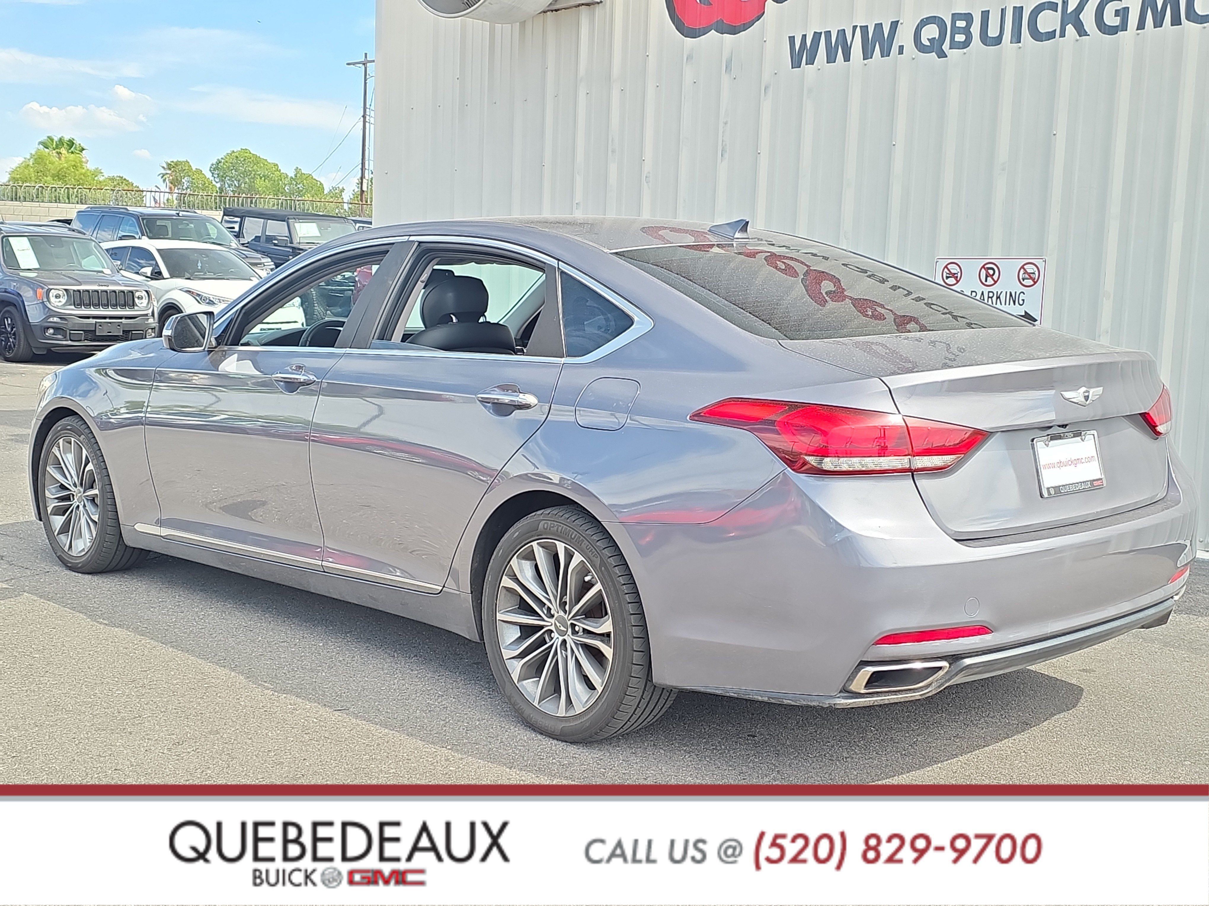 Used 2015 Hyundai Genesis 3.8 RWD image 5