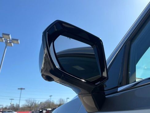 Used 2025 Chevrolet Tahoe LT image 14