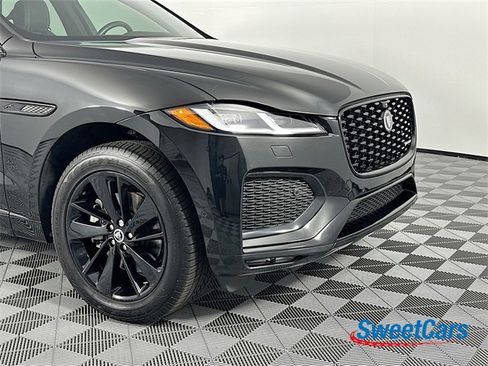 Used 2025 Jaguar F-PACE R-Dynamic S image 53