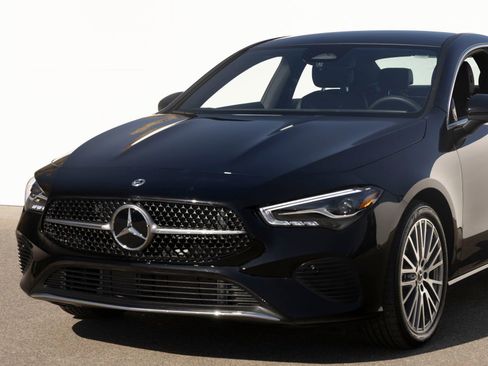 Used 2026 Mercedes-Benz CLA 250 4MATIC image 6