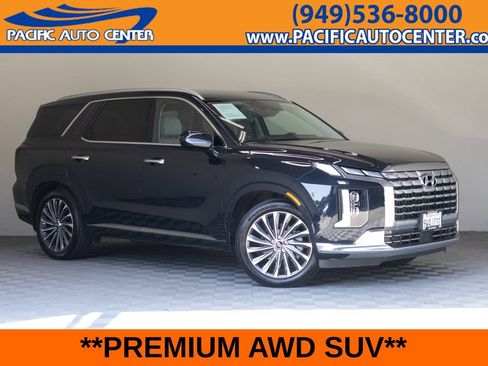 Used 2023 Hyundai Palisade Calligraphy w/ Cargo Package AWD/4WD image 1