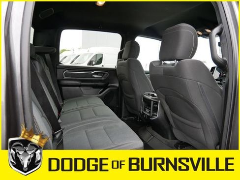 Used 2022 RAM 1500 Big Horn AWD/4WD image 17