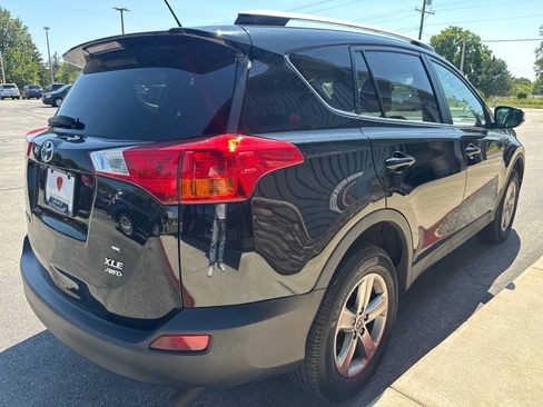 Used 2015 Toyota RAV4 XLE AWD/4WD image 3
