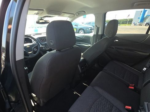 Used 2022 Chevrolet Equinox LT FWD image 27
