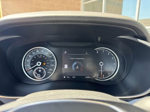 Used 2025 Genesis G70 2.5T w/ Sport Prestige Package image 21