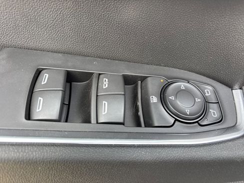 New 2026 GMC Sierra 1500 Elevation image 21