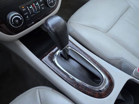 Used 2014 Chevrolet Impala LTZ image 14