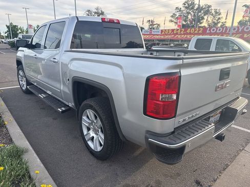 Used 2015 GMC Sierra 1500 SLE w/ SLE Value Package image 3