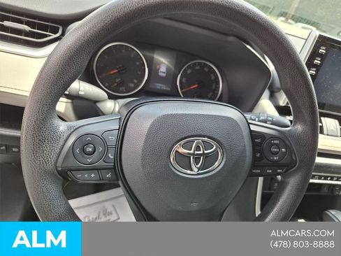Used 2019 Toyota RAV4 XLE w/ Convenience Package FWD image 26