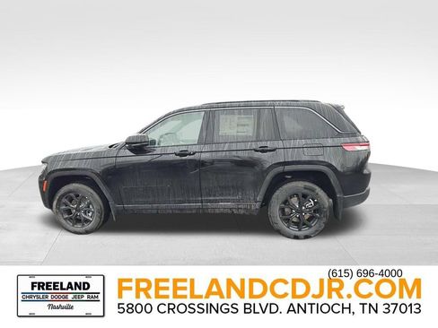 New 2026 Jeep Grand Cherokee Altitude image 6