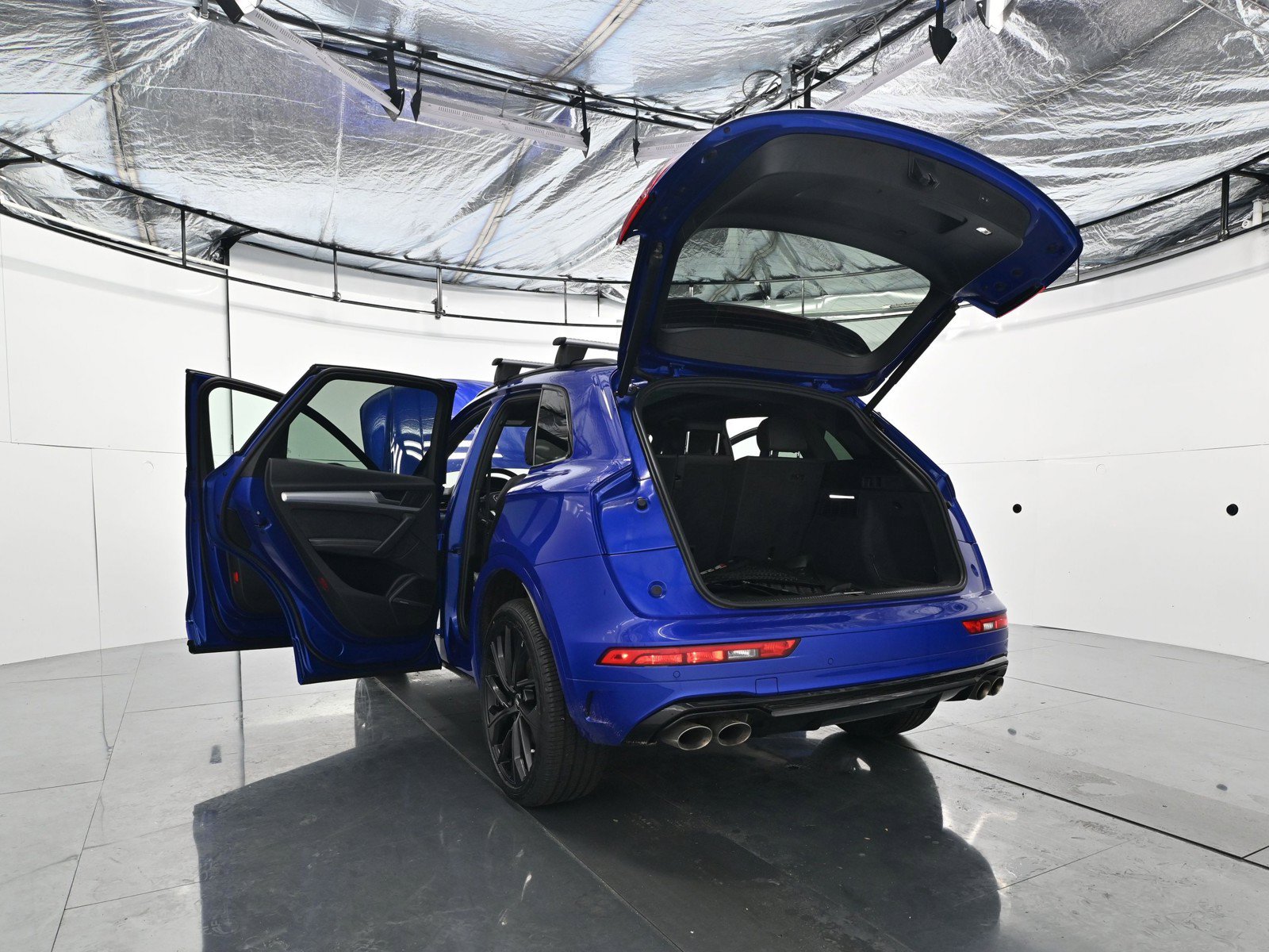 Used 2024 Audi SQ5 Prestige AWD/4WD image 41