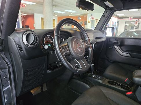 Used 2016 Jeep Wrangler Sport w/ Quick Order Package 24S image 8