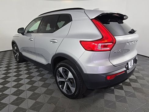 Certified 2023 Volvo XC40 B5 Plus w/ Driver Assist Package image 15
