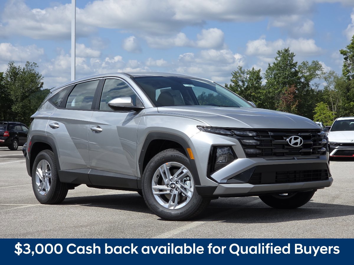 New 2026 Hyundai Tucson SE AWD/4WD image 2