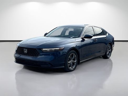 Used 2023 Honda Accord EX image 7