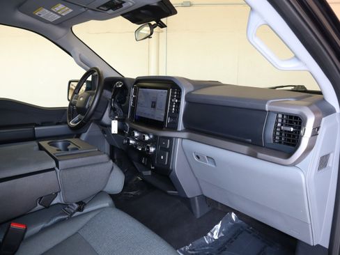 Used 2025 Ford F150 XLT w/ Equipment Group 301A Standard AWD/4WD image 39