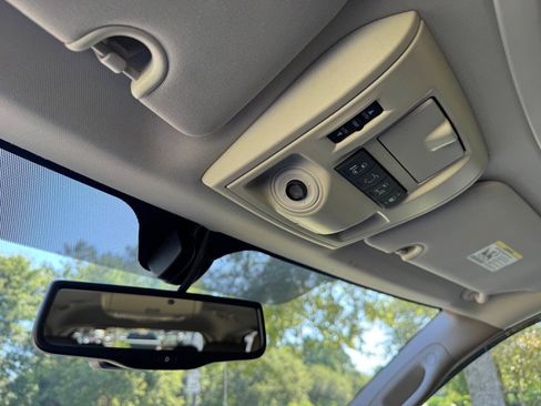 Used 2013 Chrysler Town & Country Touring-L w/ Entertainment Group #2 FWD image 44