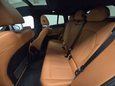 Used 2023 BMW X4 xDrive30i w/ M Sport Package image 5