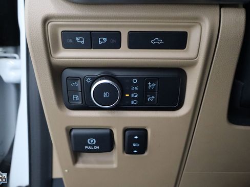 Used 2021 Ford F150 Lariat w/ Equipment Group 502A High image 13