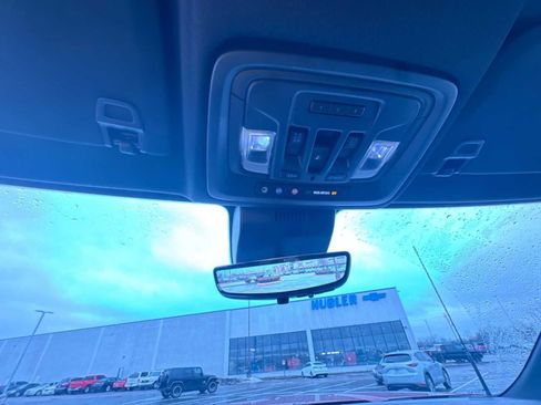 Used 2024 GMC Sierra 2500 AT4 w/ AT4 Premium Plus Package image 31