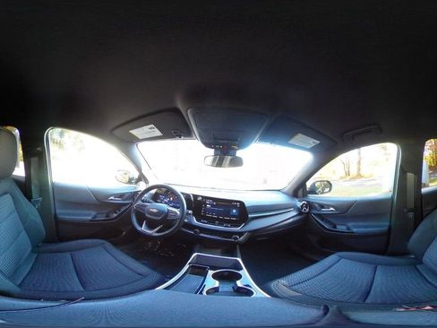 Used 2025 Chevrolet Equinox LT image 37