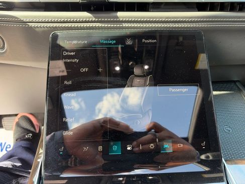 Used 2026 Cadillac Escalade Platinum Sport w/ LPO, ONYX Package AWD/4WD image 67