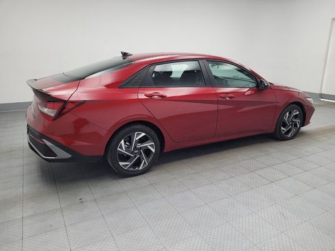 Used 2025 Hyundai Elantra Sport FWD image 10
