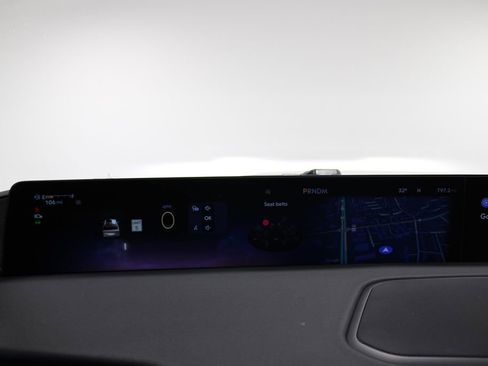 Used 2025 Lincoln Navigator Reserve w/ Jet Appearance Package image 40