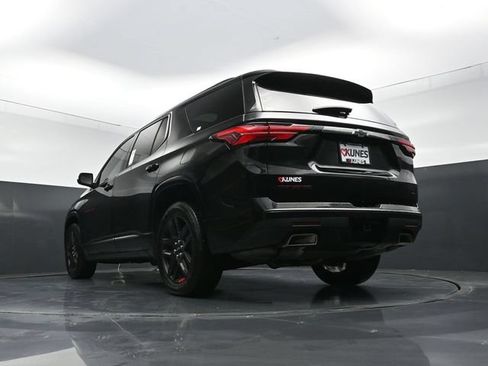 Used 2023 Chevrolet Traverse Premier w/ Redline Edition AWD/4WD image 57