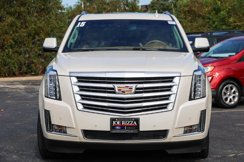 Used 2015 Cadillac Escalade Platinum AWD/4WD image 18