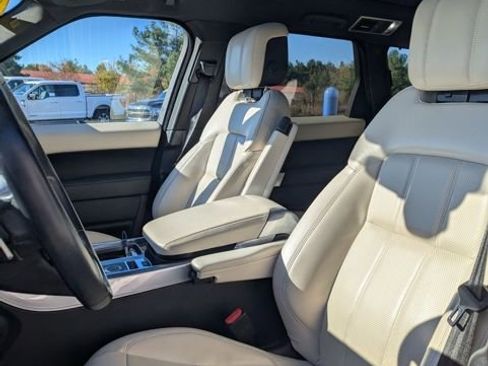 Used 2022 Land Rover Range Rover Sport HSE Silver Edition image 9