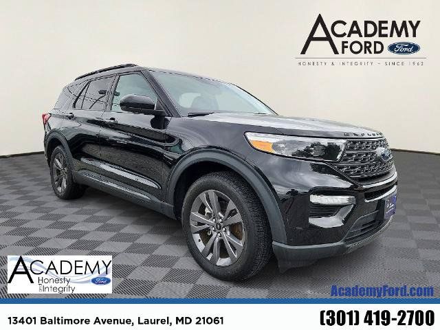 Certified 2023 Ford Explorer XLT w/ Equipment Group 202A AWD/4WD image 1