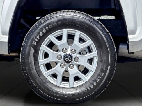 Certified 2025 Toyota Tacoma SR5 image 24