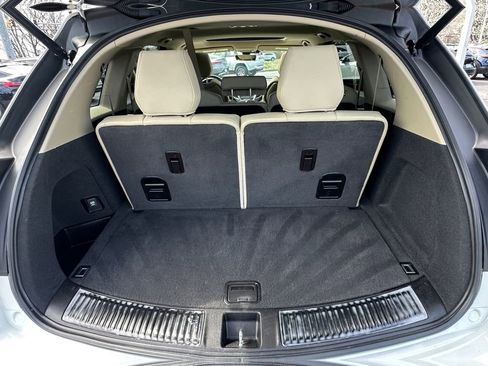 Used 2020 Acura MDX SH-AWD image 29