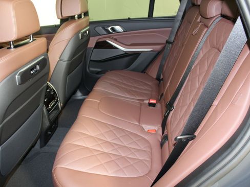 New 2026 BMW X5 xDrive40i w/ M Sport Package image 34