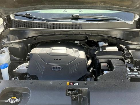 Used 2020 Kia Sorento S image 26