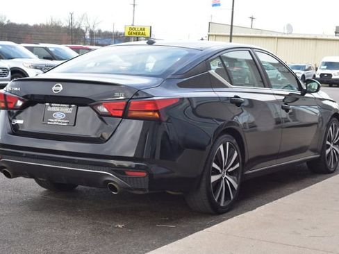 Used 2021 Nissan Altima 2.5 SR image 9