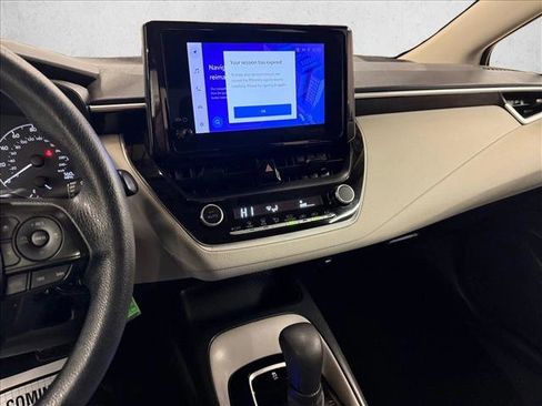 Used 2023 Toyota Corolla LE image 15