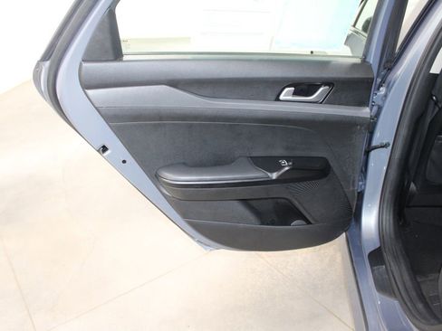 Used 2023 Kia K5 LXS image 23